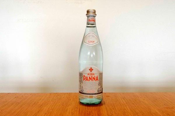 Acqua Panna (plat)